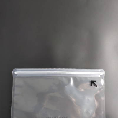 Waterproof CPE Plastic Bags Biodegradable Custom Packaging Bags For Clothing