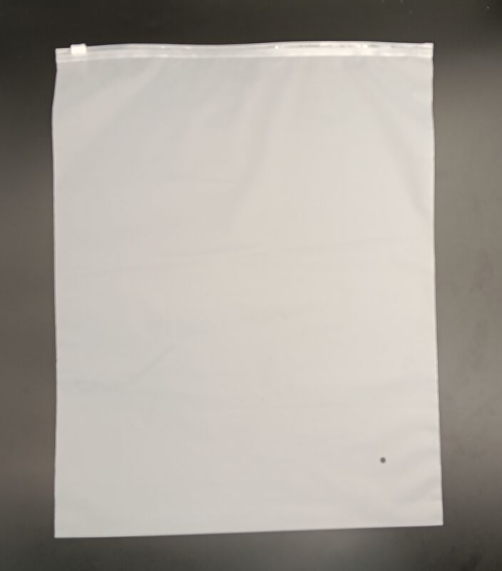 Reusable Versatile Durable CPE Zipper Bag Secure Seal For Clothes And Small Items